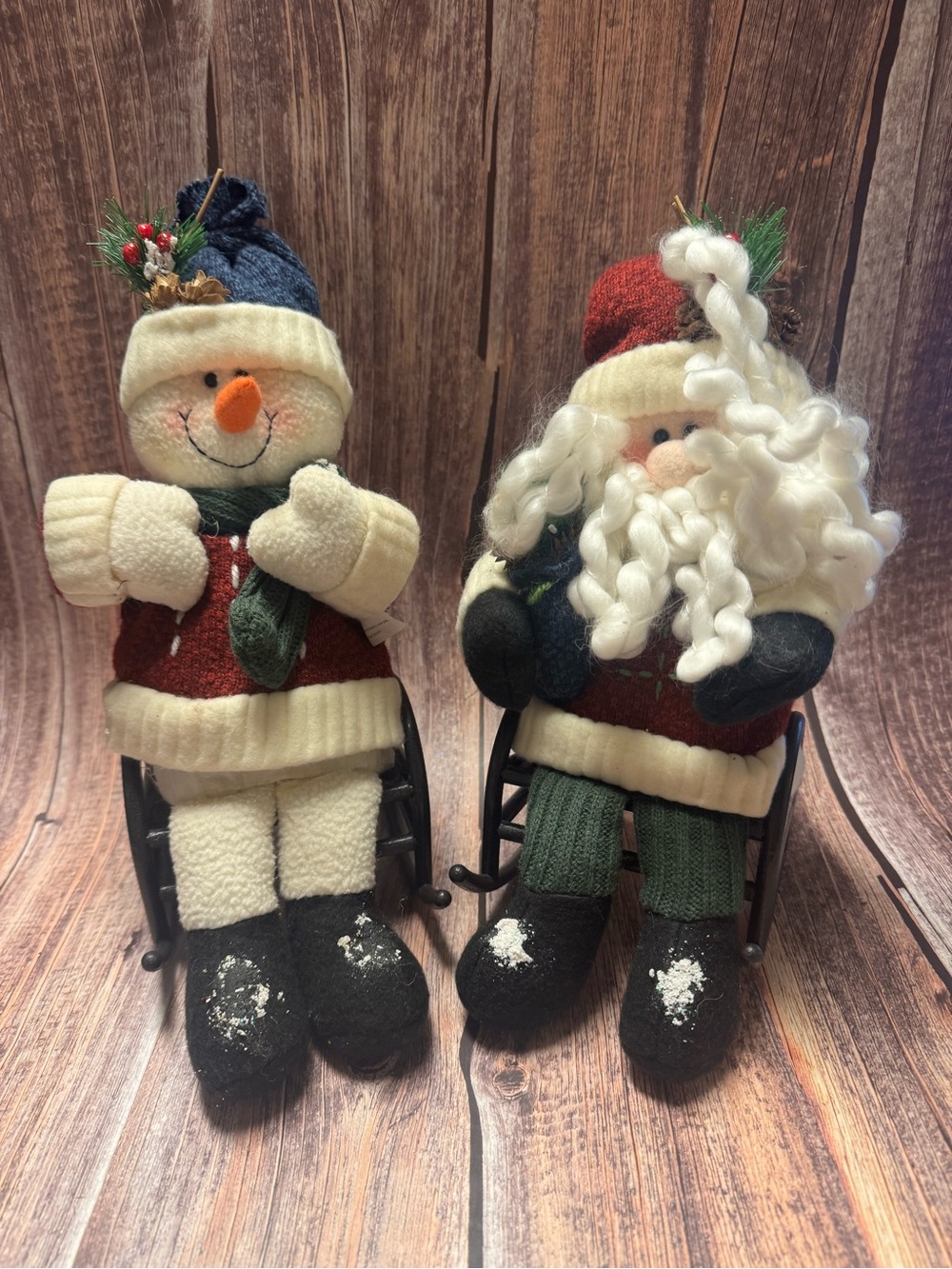 Preowned Set of 2 Holiday Rockers 12” Item #PHK7596